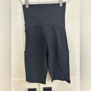 Quince Ultra Form Maternity & Postpartum Bike Shorts Black XS NWOT